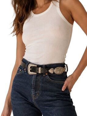 Vintage 90s 3-D DDD Black Leather Silver Heart Concho Western Belt